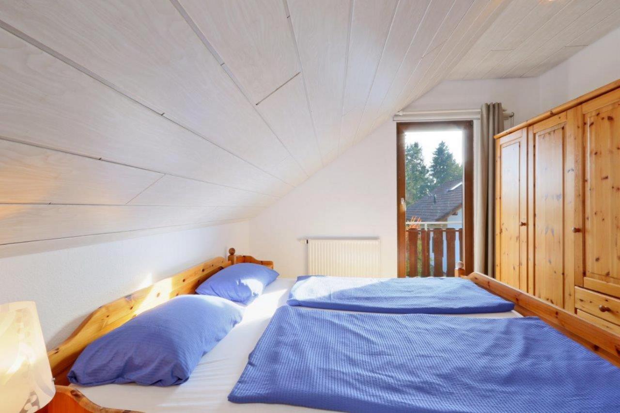 Seepark Kirchheim Ferienhaus Bei Anne Mit Sauna Exterior photo